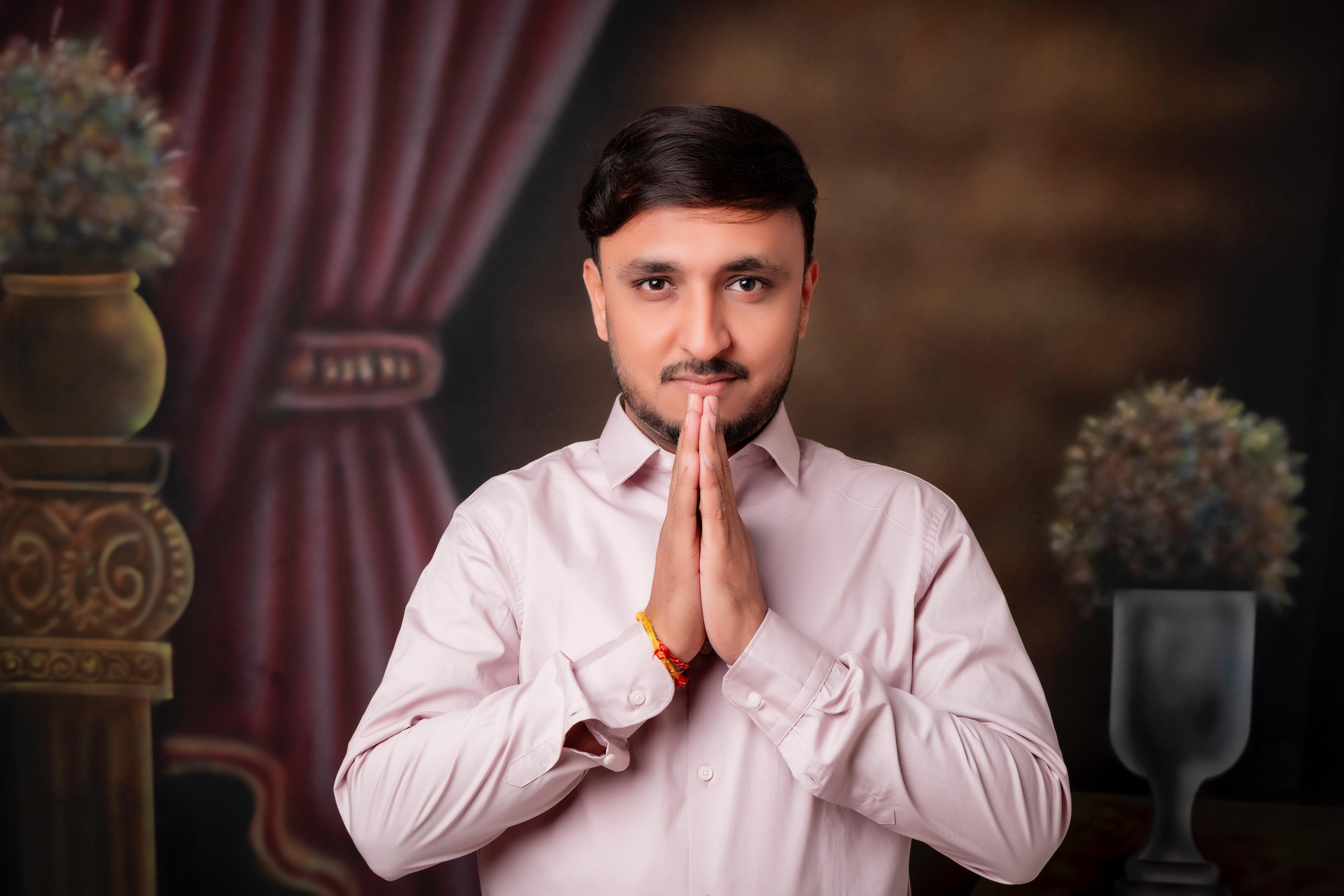 सतीश इंदुबाई नारायण नागरगोजे